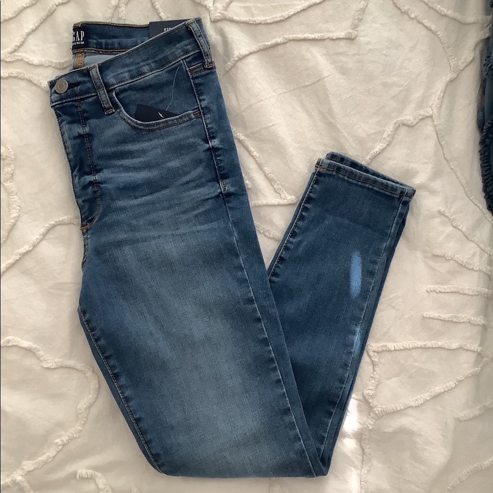 GAP High Rise Jeggings